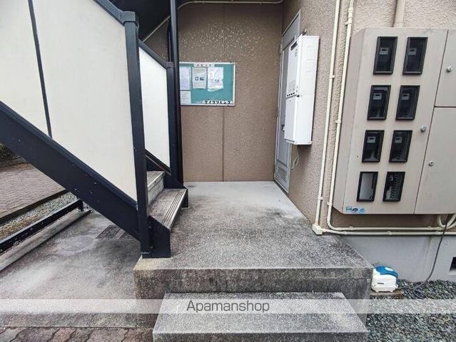 エスポワール34 D棟の玄関写真