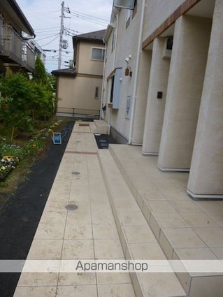 東京都府中市白糸台２丁目[1R/28.57m2]のエントランス