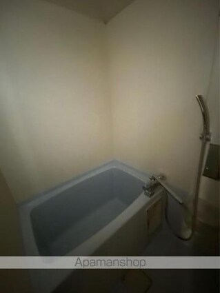 ａｎ[1K/29.81m2]のバス