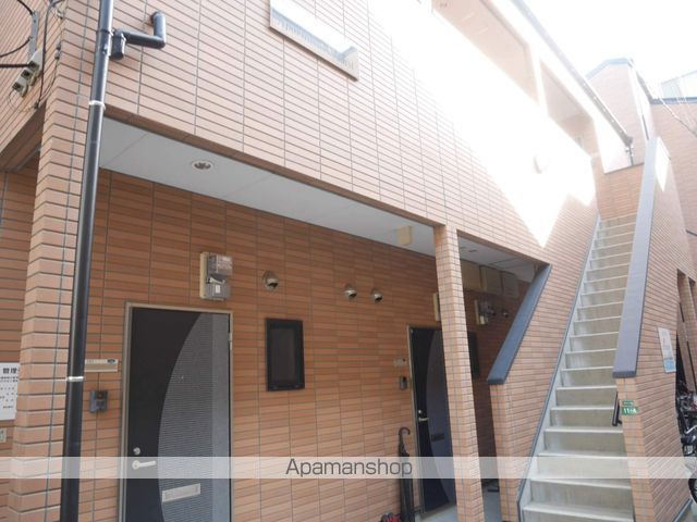 Apartment N Firstの外観写真