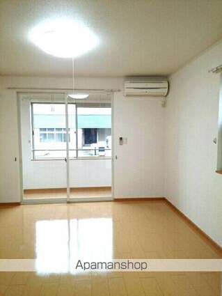 サン・ビレッジ・ハッタ[1K/36.28m2]のリビング・居間