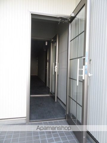 シルキー篠路の玄関写真