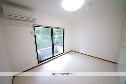 リヴィエール鶴牧[1R/18m2]のリビング・居間