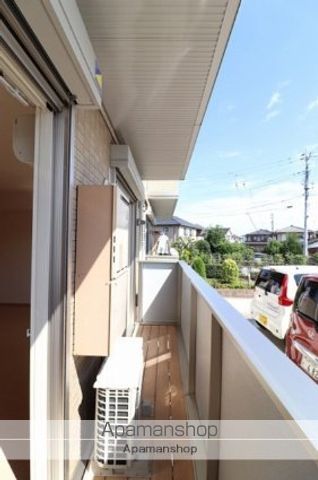 【羽村市羽中のアパートの写真】