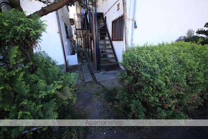 ていほう荘[2K/34.78m2]のエントランス