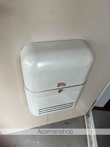 アドニス元町の内装写真