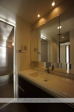 グランカーサ上前津（カミマエヅ）[3LDK/75.07m2]の洗面所