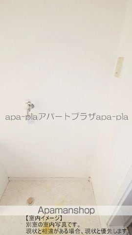 パステル六軒町B棟の内装写真