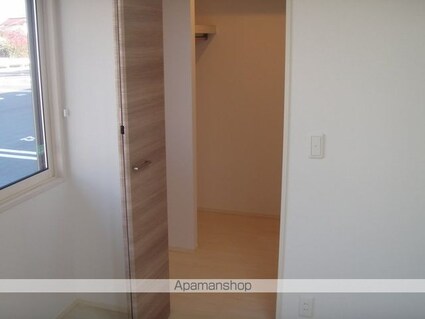 クレストコート[1LDK/48.38m2]の収納