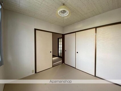 ファミール花園[2K/29.81m2]の内装4