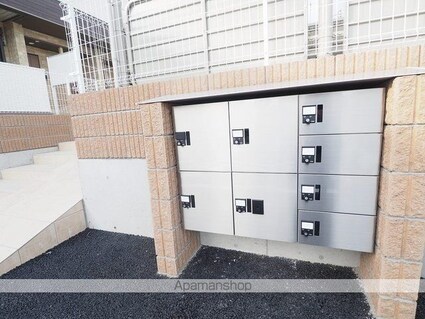 Ｓｈａｌｉｏｎ　Ａ[1LDK/44.17m2]のロビー