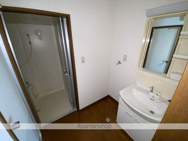 apartment 山形県鶴岡市新海町
地図を見る