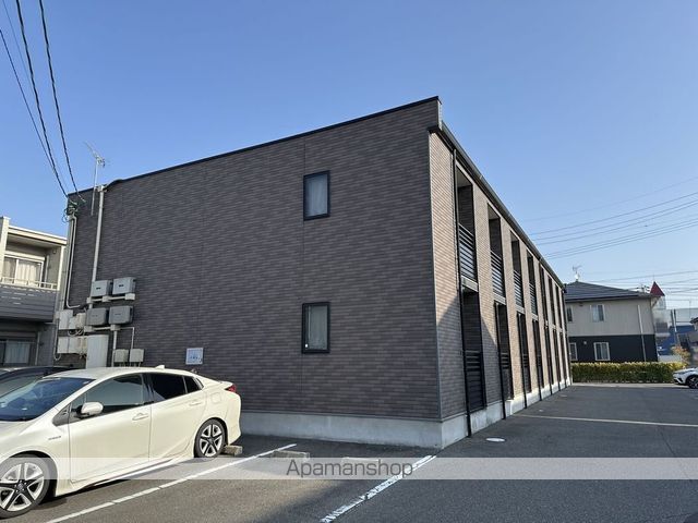 レオネクスト伊料東の外観写真