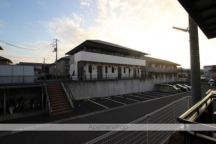 コーポまるきⅡ[1K/26.4m2]の周辺2