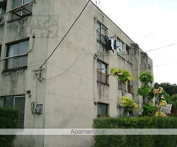 春日マンションの外観写真