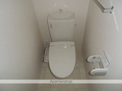 ルミナス山岸[1LDK/31.36m2]のトイレ