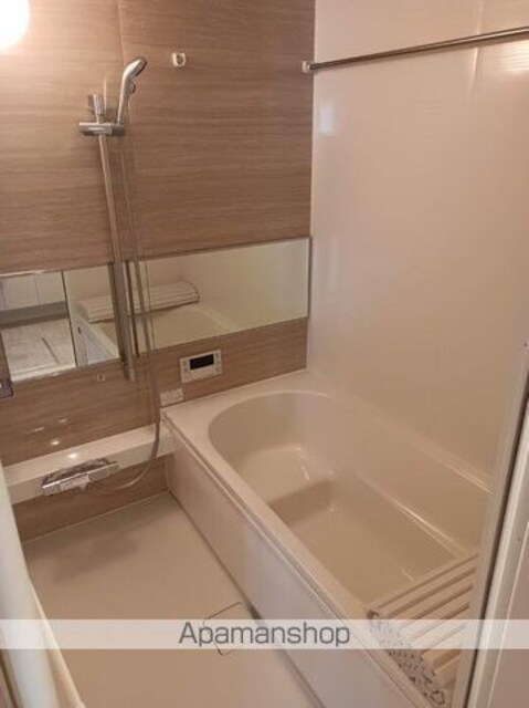 和歌山県和歌山市南出島[1LDK/40.54m2]のバス