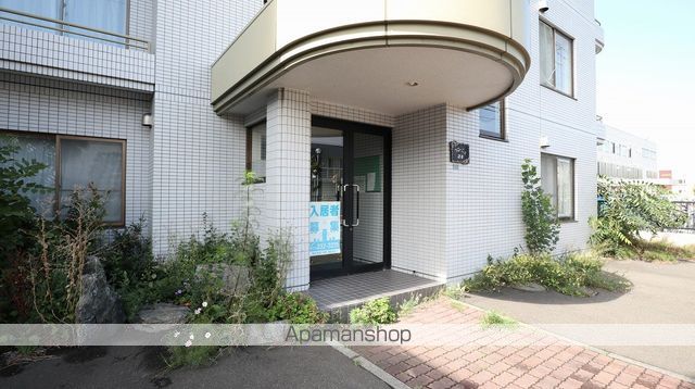 ブローニュ24の玄関写真