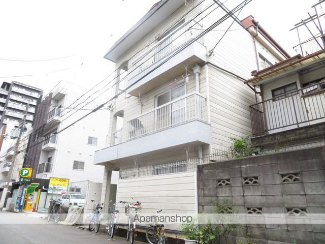 若葉マンションの外観写真