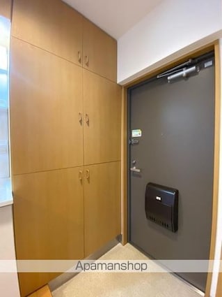 ドエール中央町[1K/34.14m2]の玄関