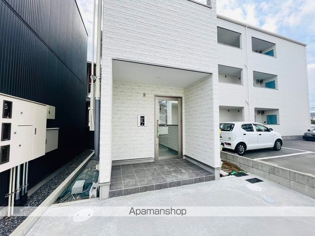 ACT池田本町の玄関写真