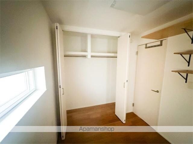 世田谷区桜丘５丁目戸建[3LDK/94.35m2]の内装3