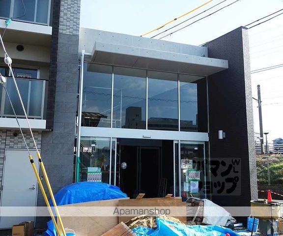 エスリード京都梅小路の玄関写真