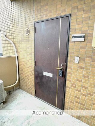 レジデンス市田[2LDK/58.32m2]のエントランス