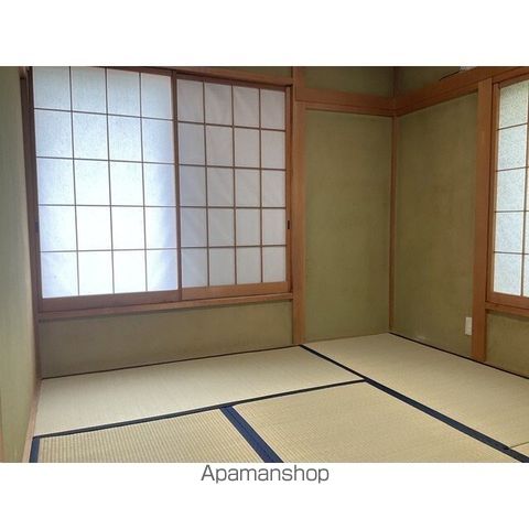西武鉄道山口線 西武園ゆうえんち駅 徒歩8分 2階建 築38年の内装写真