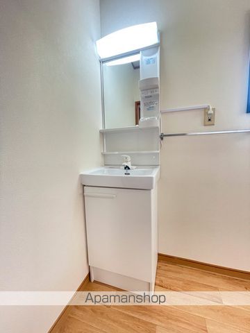 ブレストハウス御堀の内装写真