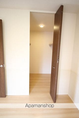 プランドール南国 B棟の内装写真