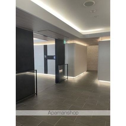 コンフォリア・リヴ北浜淡路町[1LDK/34.78m2]の外観2