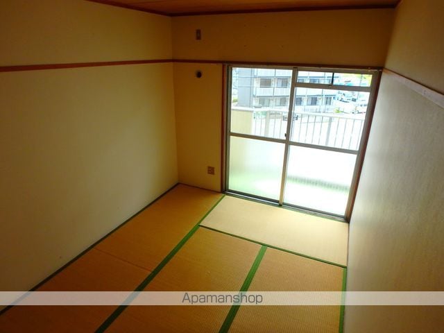 ロイヤルハイツ木村1号館の内装写真