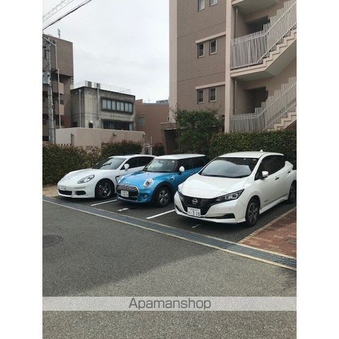 ELEMENTARY PLACEの外観写真