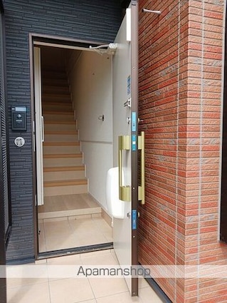 ヒカルサ市原姉ヶ崎サウス[1LDK/47.74m2]の玄関