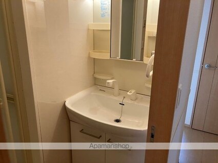 ディアコート　Ｋ[2LDK/57.89m2]の洗面所