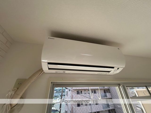 ライヴリー加納の内装写真