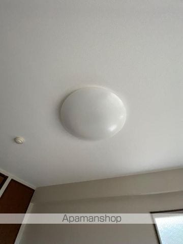 オーセンティック21の内装写真