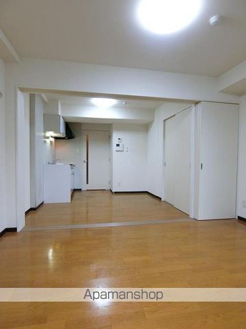 LA DOUCEUR片平の内装写真