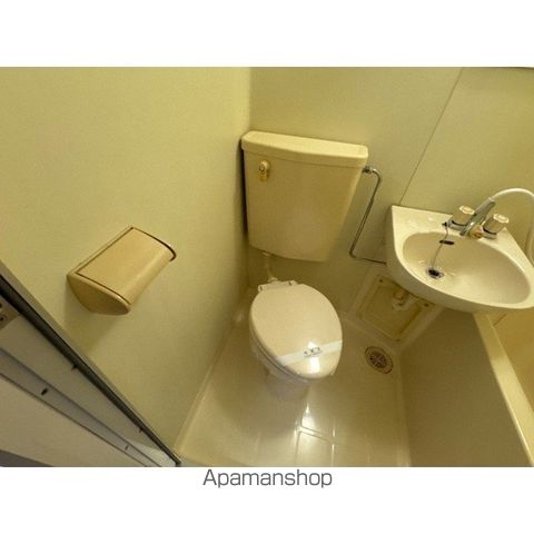 ガザニアの内装写真