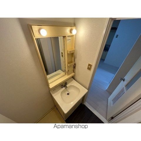 ニューオカダパールマンションの内装写真