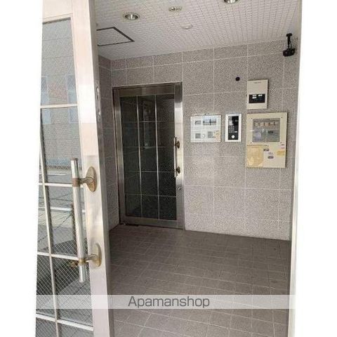 ビュークレスト今泉の玄関写真