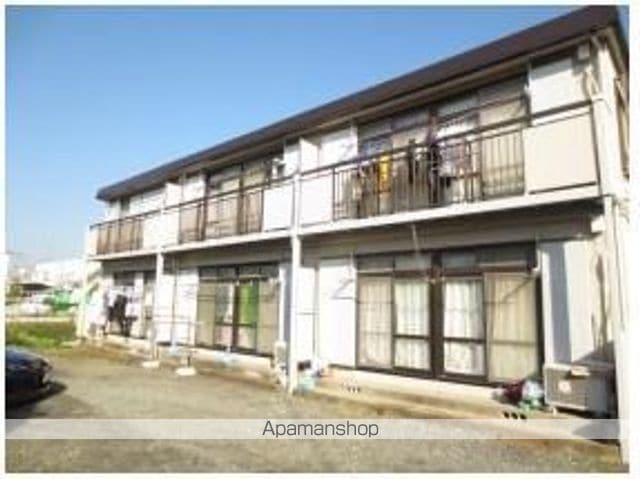 シティハイム鶴田の玄関写真