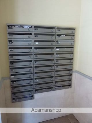 ドミール田端[1LDK/60.56m2]の共用部2