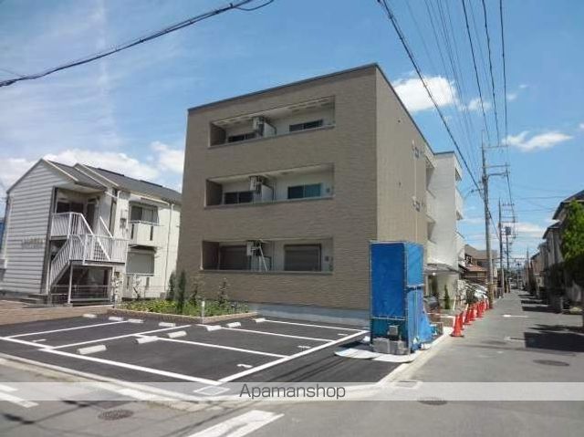 ソプラリアI番館の外観写真