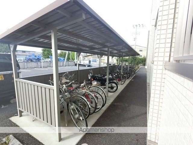 オペラハウス上大島 Bの内装写真