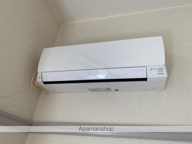 リバーサイドTMIの内装写真