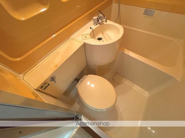 三甲イエムの内装写真