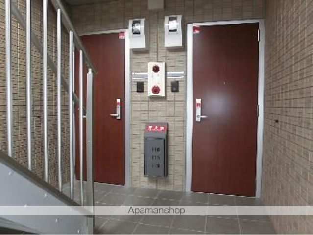 グランドソレイユ東野の玄関写真
