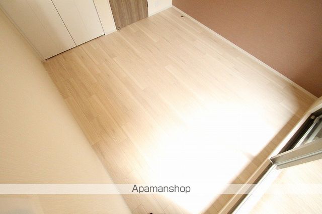 ミッドコート東三国の内装写真